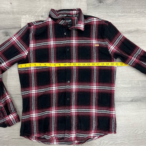 🔥 ONLY & SONS Flannel / Plaid Button Up Shirt - Picture 15 of 15
